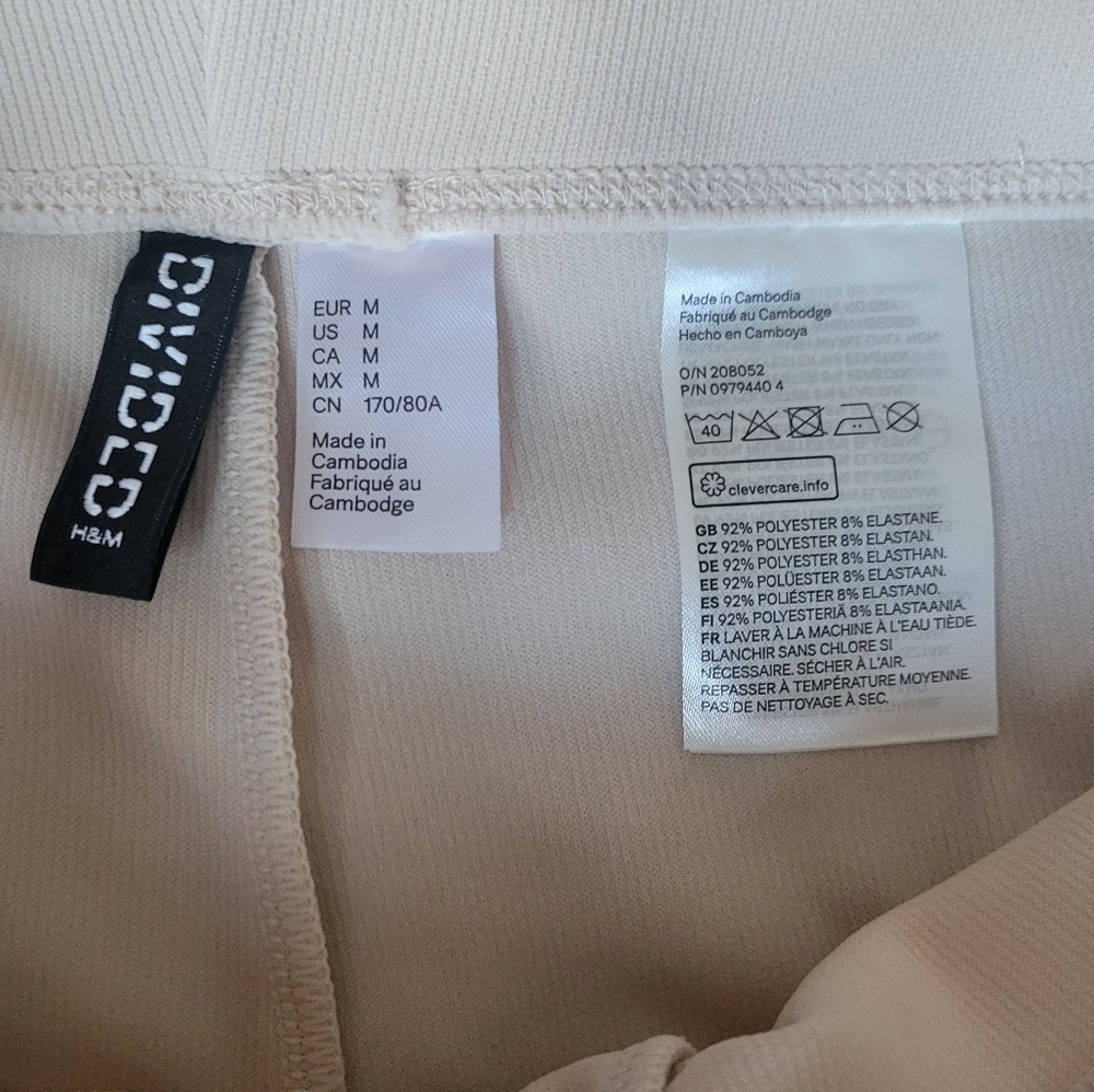 H&M  Pants - Picture 6 of 10